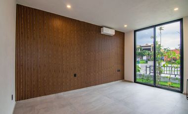 Imponente y hermosa residencia en cielo vista, una de las mejores ubicaciones en la ribera!