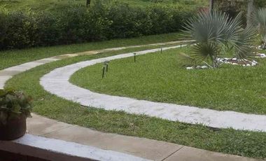 Vendo o permuto Finca de media cuadra