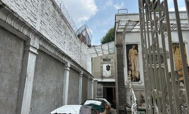 BONITA CASA ESTILO PORFIRIATO EN SANTA MARIA LA RIBERA 2500000