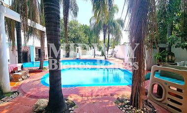 Quinta en Jardines de la Silla, Juárez NL