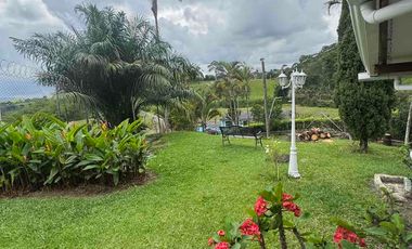 Arriendo casa campestre en Pereira