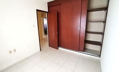 Venta de Casa de 2 niveles en privada de 8 unidades acceso controlado Fracc. Joyas de Mocambo, Boca del Rio Ver