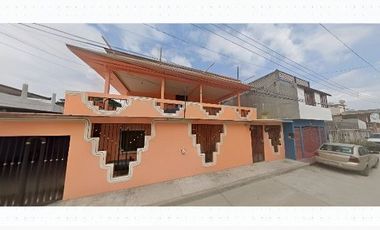 Casa Familiar en venta C. Tito Livio Enríquez  Comalcalco Tabasco/ Recuperacion Bancaria