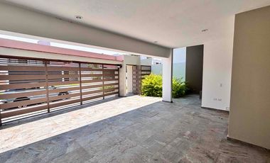 Casa en venta el Palomar Tlajomulco