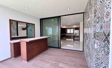 Casa en venta el Palomar Tlajomulco