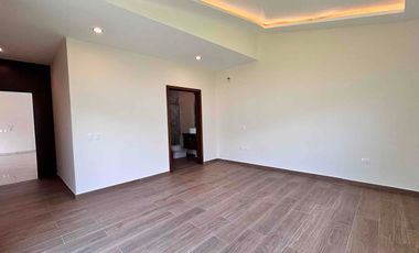 Casa en venta el Palomar Tlajomulco