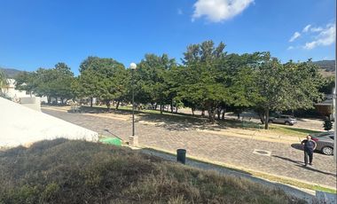 Terreno en Venta Tlajomulco Coto Bosques de Santa Anita - FRENTE A PARQUE