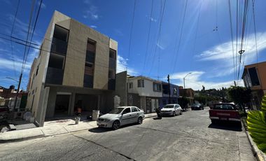 Edificio en renta cerca de CU. Sobre Alberto Alvarado, perpendicular a Av. Universidad.