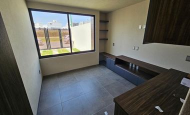 CASA EN VENTA EN ESMERALDA, ARAUCARIA 6 MONACO 5F