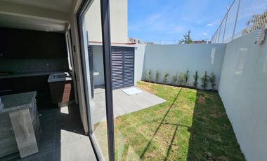 CASA EN VENTA EN ESMERALDA, ARAUCARIA 6 MONACO 5F