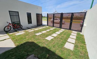 CASA EN VENTA EN ESMERALDA, ARAUCARIA 6 MONACO 5F