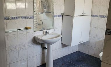 VENTA DE EXCELENTE CASA SAN MIGUEL, IDEAL INVERSION VALOR CONVERSABLE