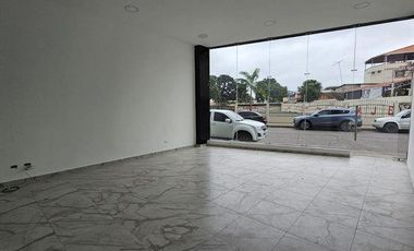 Alquilo local comercial edificio Platinum