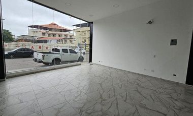 Alquilo local comercial edificio Platinum