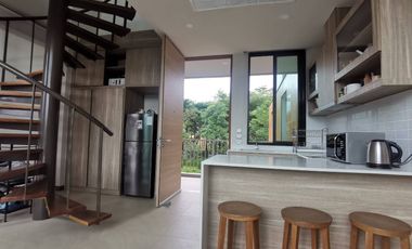Lakeside living, in the most prestigious low rise condo unit at Khao Yai.  136 sq meter duplex, 2 bedrooms 2 bathrooms.