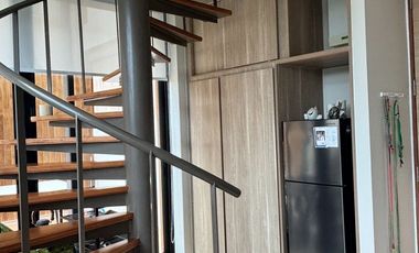 Lakeside living, in the most prestigious low rise condo unit at Khao Yai.  136 sq meter duplex, 2 bedrooms 2 bathrooms.
