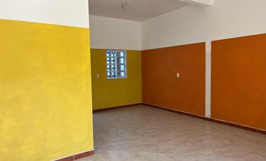 CASA EN VENTA, CON ALBERCA, YAUTEPEC, MORELOS