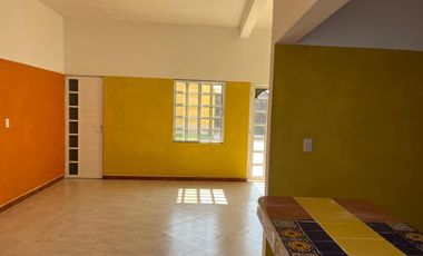 CASA EN VENTA, CON ALBERCA, YAUTEPEC, MORELOS
