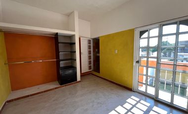 CASA EN VENTA, CON ALBERCA, YAUTEPEC, MORELOS