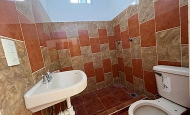 CASA EN VENTA, CON ALBERCA, YAUTEPEC, MORELOS