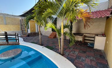 CASA EN VENTA, CON ALBERCA, YAUTEPEC, MORELOS
