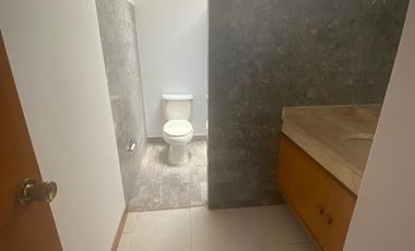 RENTA DE CASA EN PRADOS DEL CAMPESTRE