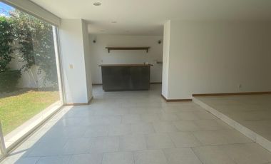 RENTA DE CASA EN PRADOS DEL CAMPESTRE