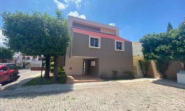 RENTA DE CASA EN PRADOS DEL CAMPESTRE