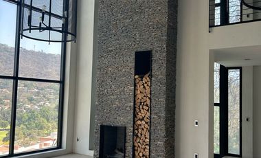 Residencia nueva en las cañadas