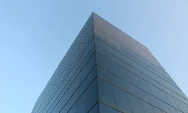 Oficina en renta con Excelente Ubicación en Zona Dorada de Irapuato, PLANTA BAJA ( OPC. 1)
