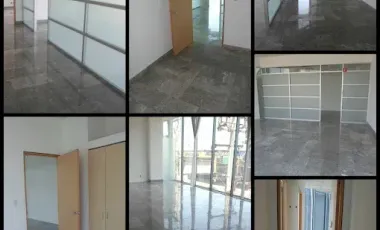 Oficina en renta con Excelente Ubicación en Zona Dorada de Irapuato, PLANTA BAJA ( OPC. 1)