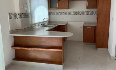 RENTO DEPARTAMENTO EN MONTE MAGNO
