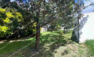 Lote en venta, ubicado en fraccionamiento cerrado, último lote de la privada, residencial Diamante a 5 minutos de Angelópolis centro comercial y hospital Ángeles.