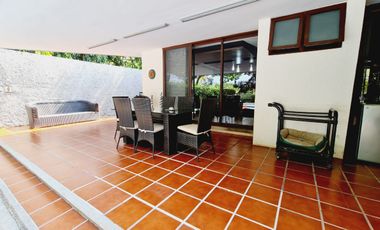 Se vende residencia de un solo nivel con mezzanine  en el Fraccionamiento Club Campestre