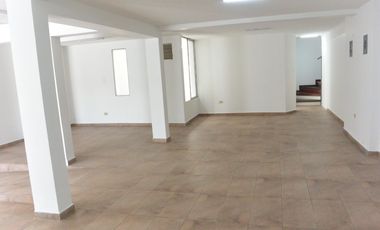 IDEAL EMPRESAS: USD 375.000 - PROPIEDAD EN VENTA, SECTOR NORTE DE QUITO