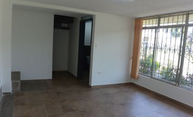IDEAL EMPRESAS: USD 375.000 - PROPIEDAD EN VENTA, SECTOR NORTE DE QUITO