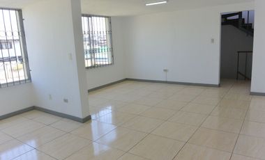 IDEAL EMPRESAS: USD 375.000 - PROPIEDAD EN VENTA, SECTOR NORTE DE QUITO