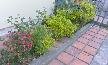 IDEAL EMPRESAS: USD 375.000 - PROPIEDAD EN VENTA, SECTOR NORTE DE QUITO