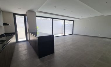 Hermosa Residencia en venta en el desarrollo más exclusivo de la ciudad 