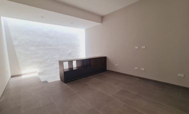 Hermosa Residencia en venta en el desarrollo más exclusivo de la ciudad 