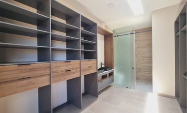 Hermosa Residencia en venta en el desarrollo más exclusivo de la ciudad 