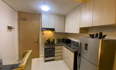 For Sale: 1-Bedroom Unit in Signa Residences