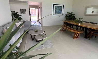 CASA DE UN NIVEL EN RENTA COTO LOS OLMOS, AL SUR DE LA CIUDAD