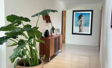 CASA DE UN NIVEL EN RENTA COTO LOS OLMOS, AL SUR DE LA CIUDAD