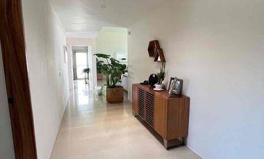 CASA DE UN NIVEL EN RENTA COTO LOS OLMOS, AL SUR DE LA CIUDAD