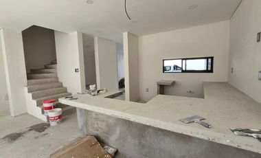 Casas en venta   diseño arquitectónico moderno de tres niveles en el Fraccionamiento El Diamante.