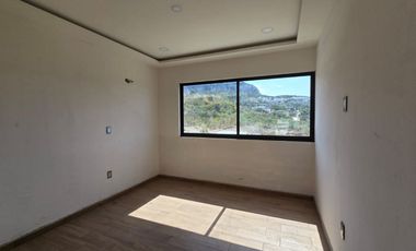 Casas en venta   diseño arquitectónico moderno de tres niveles en el Fraccionamiento El Diamante.