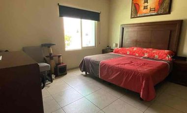 Venta de Casa VdeA Nte. / 5 recamaras