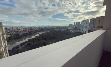 Condominium for Rent in The Grove by Rockwell | ERE Code: 8882🌟