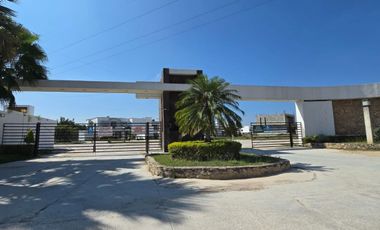 casa en venta en Royal Campestre 200mts zona del campestre